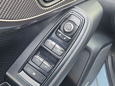 Certified 2023 Subaru Crosstrek 2.5i Limited image 19