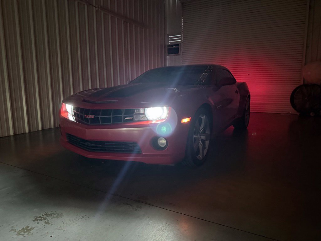 Used 2010 Chevrolet Camaro SS w/ RS Package RWD image 8