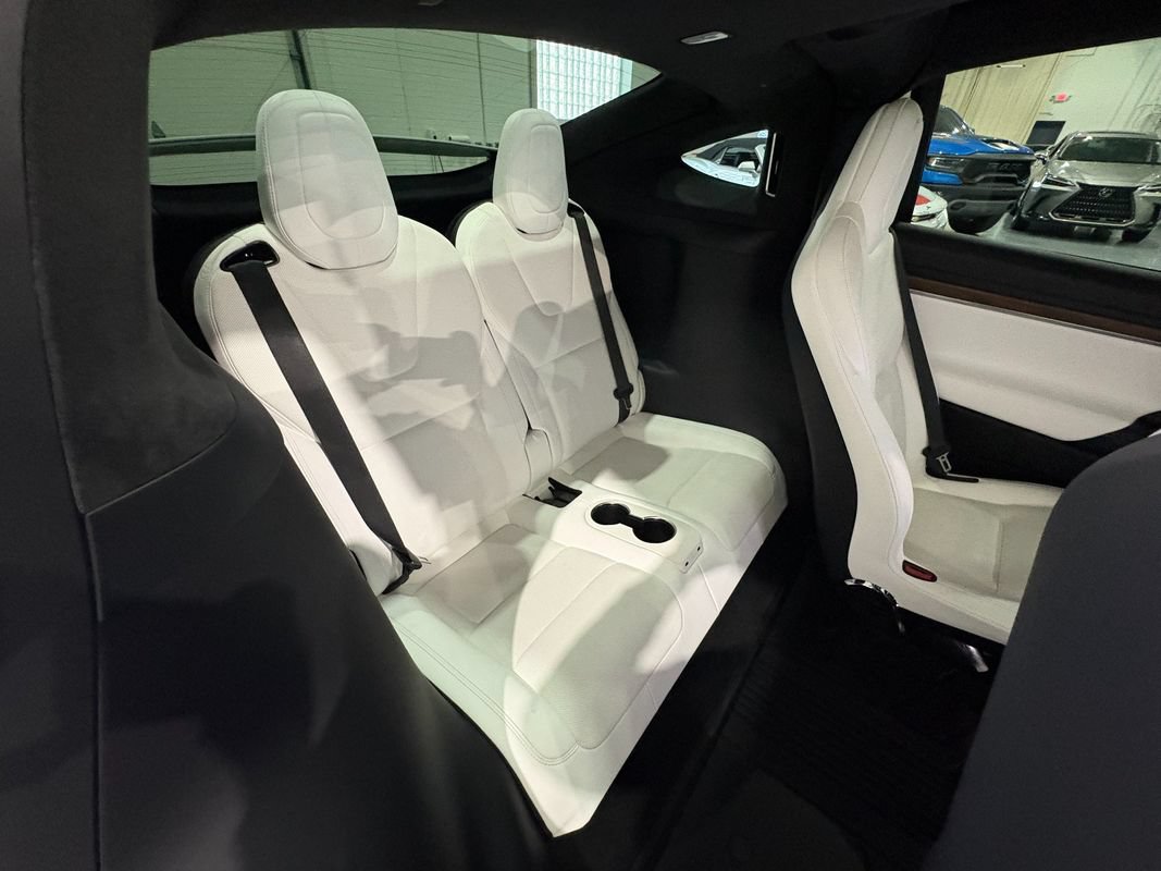 Used 2023 Tesla Model X AWD/4WD image 37