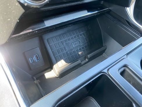 Used 2022 Ford F150 Platinum w/ Equipment Group 701A High AWD/4WD image 23