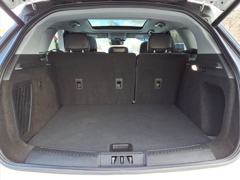 Used 2022 Lincoln Corsair Reserve w/ Equipment Group 201A image 10