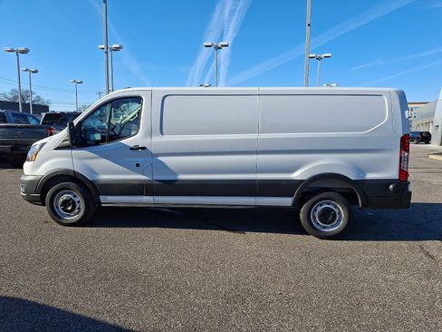New 2026 Ford Transit 150 Low Roof w/ Load Area Protection Package RWD image 4