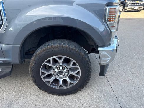 Used 2022 Ford F250 Lariat w/ Lariat Ultimate Package AWD/4WD image 4