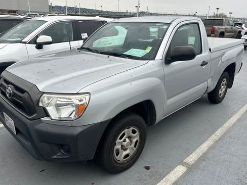 Used 2012 Toyota Tacoma Base image 2