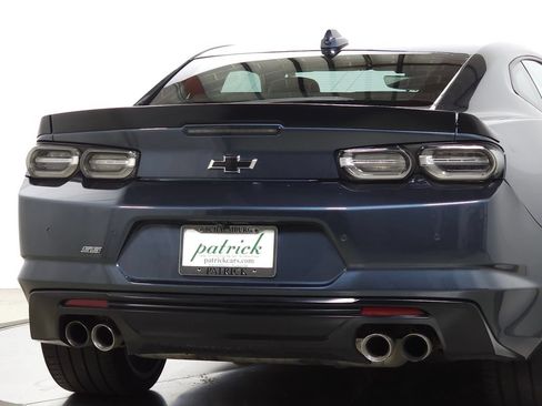 Used 2023 Chevrolet Camaro SS RWD image 8