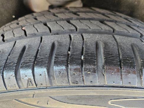 Used 2011 Volvo XC60 3.2 R-Design image 16