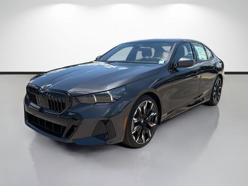 New 2027 BMW 530i w/ M Sport Package RWD image 7