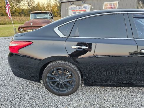 Used 2017 Nissan Altima 2.5 S w/ Power Driver Seat Package image 11