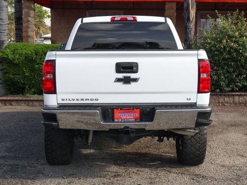 Used 2018 Chevrolet Silverado 1500 LT w/ All Star Edition AWD/4WD image 7