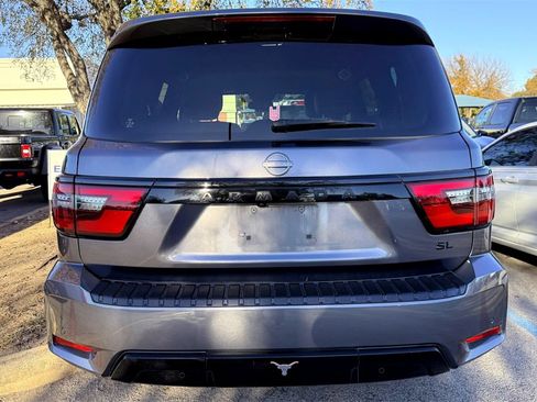 Used 2022 Nissan Armada SL w/ Midnight Edition Package image 7