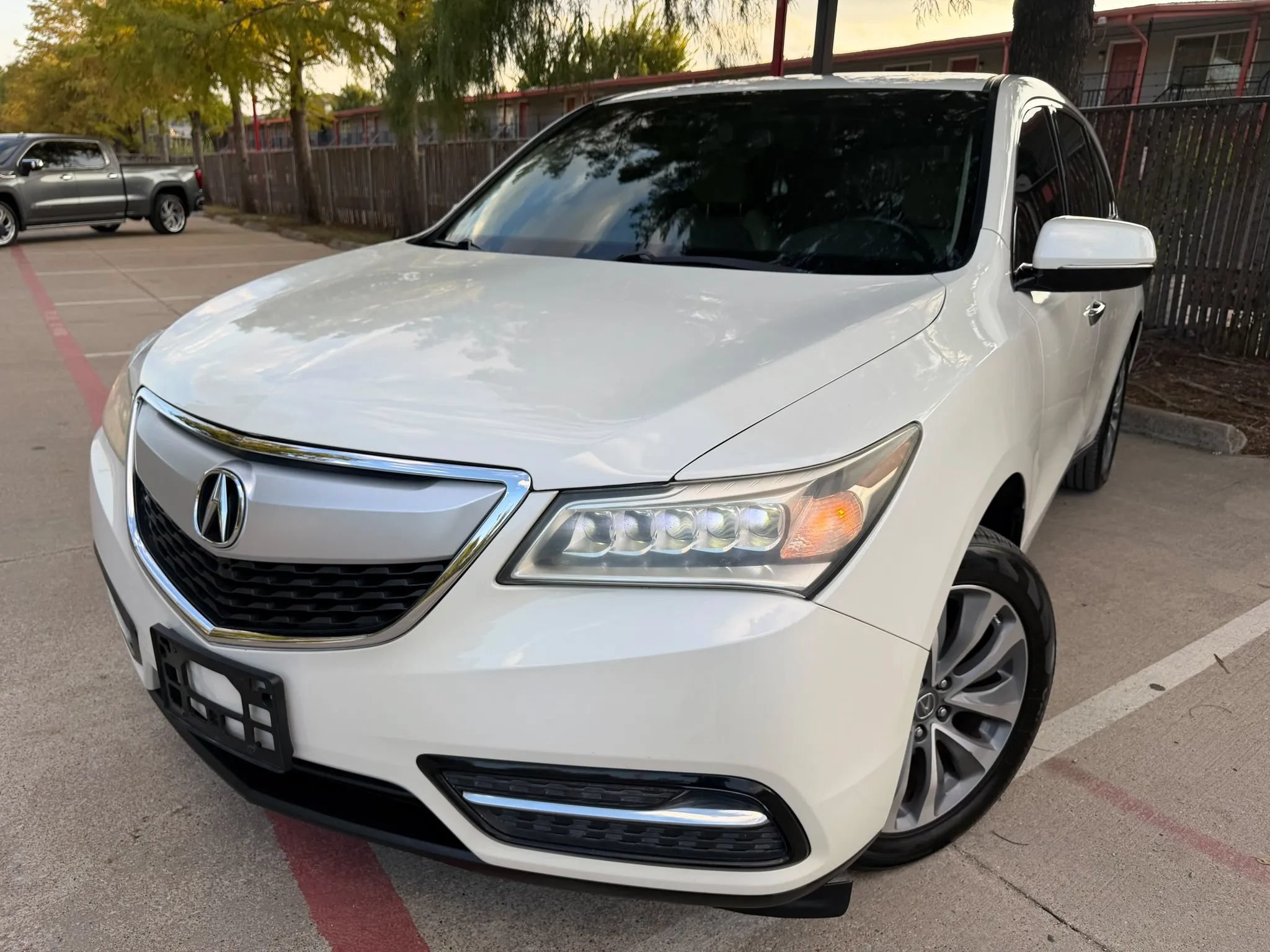 Used 2014 Acura MDX w/ Technology Package AWD/4WD image 1