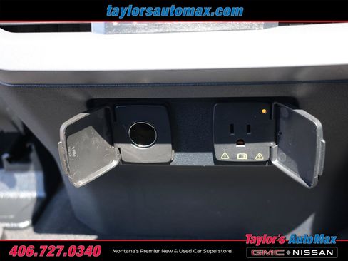 Used 2024 Ford F350 Lariat w/ Black Appearance Package AWD/4WD image 41