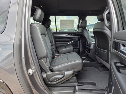 New 2026 Jeep Grand Wagoneer L 4WD image 17
