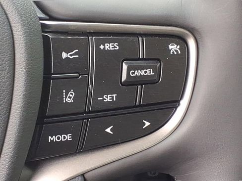 Certified 2023 Lexus ES 350 w/ Premium Package image 14