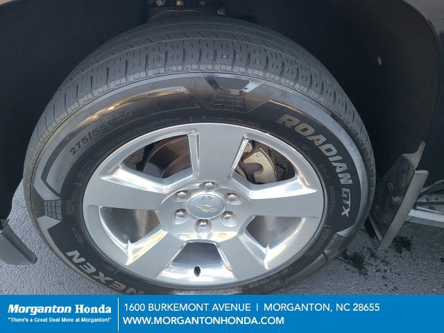 Used 2019 Chevrolet Suburban LT AWD/4WD image 37