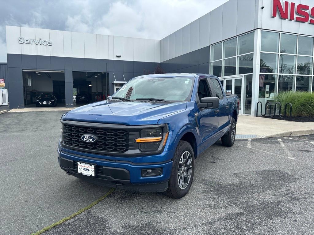Used 2025 Ford F150 STX w/ Equipment Group 200A AWD/4WD image 3