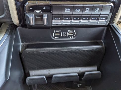Used 2023 RAM 2500 Laramie AWD/4WD image 41