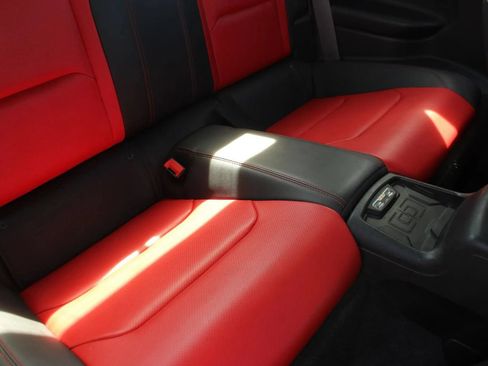 Used 2017 Chevrolet Camaro LT RWD image 16