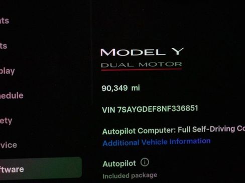 Used 2022 Tesla Model Y Performance image 31