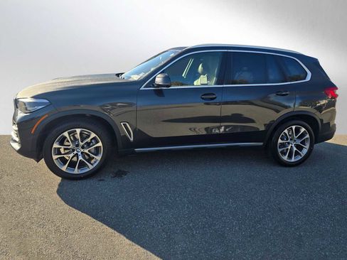 Used 2021 BMW X5 xDrive40i w/ Premium Package image 6