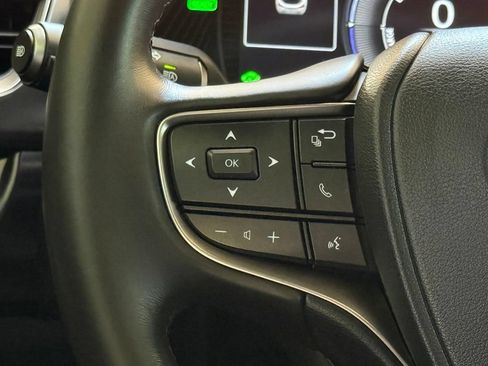 Certified 2024 Lexus UX 250h FWD image 25