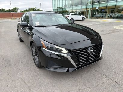 Used 2025 Nissan Altima 2.5 SV