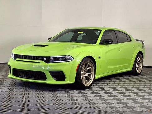 Used 2023 Dodge Charger Scat Pack RWD image 3