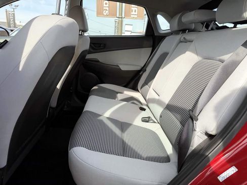 Certified 2022 Hyundai Kona SE AWD/4WD image 12