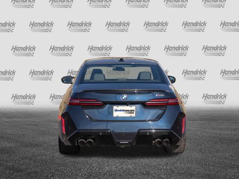 Used 2025 BMW M5 AWD/4WD image 8