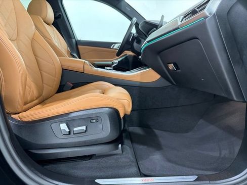 Used 2023 BMW X5 xDrive40i w/ Premium Package AWD/4WD image 20