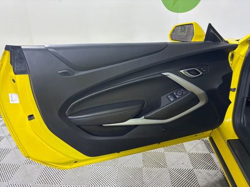 Used 2017 Chevrolet Camaro SS image 24