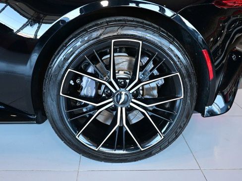 Used 2022 Aston Martin V8 Vantage Coupe image 42