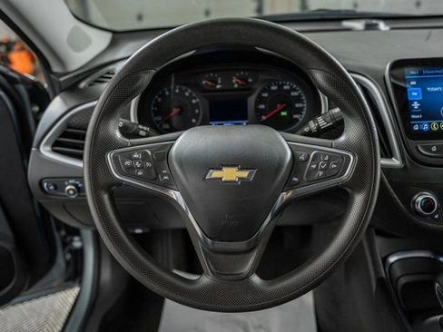 Used 2024 Chevrolet Malibu LT image 28