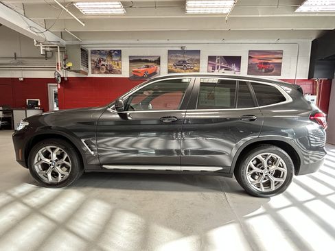 Used 2023 BMW X3 xDrive30i AWD/4WD image 2