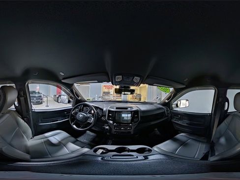 Used 2022 RAM 2500 Tradesman w/ Chrome Appearance Group image 17