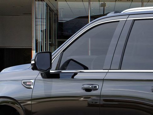 New 2026 GMC Yukon Denali image 12