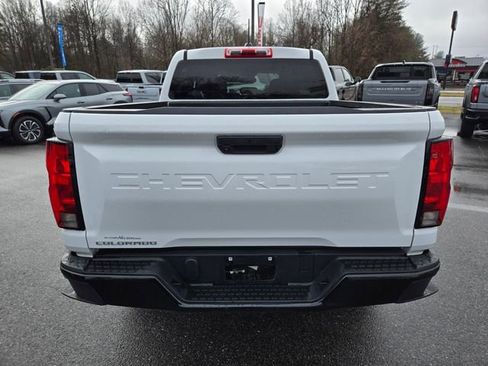Used 2023 Chevrolet Colorado W/T image 6