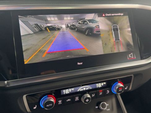 Used 2024 Audi Q3 2.0T Premium Plus image 25