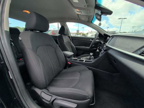 Used 2020 Kia Optima LX FWD image 23