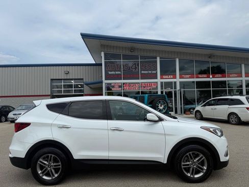 Used 2018 Hyundai Santa Fe Sport AWD/4WD image 2
