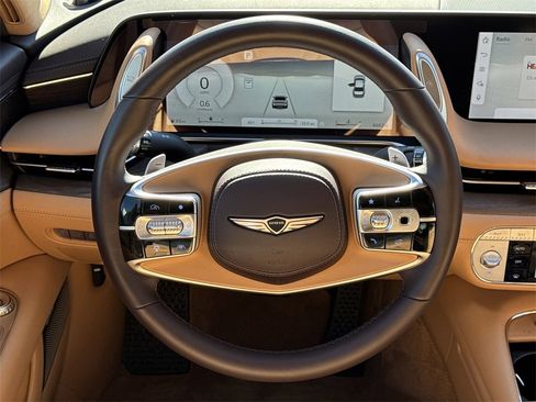 Used 2025 Genesis G90 3.5T image 24