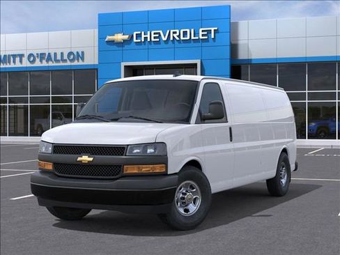 New 2025 Chevrolet Express 2500 Work Van w/ Driver Convenience Package image 6
