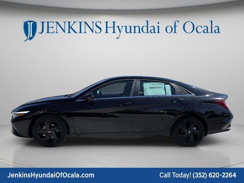 New 2026 Hyundai Elantra SEL Sport Premium FWD image 11