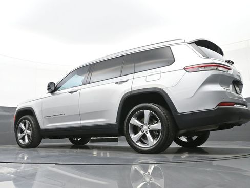 Used 2022 Jeep Grand Cherokee L Limited image 51