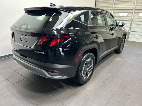 New 2026 Hyundai Tucson Blue SE AWD/4WD image 3
