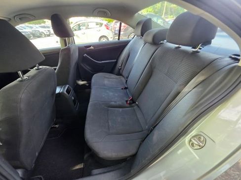 Used 2015 Volkswagen Jetta Sedan FWD image 19