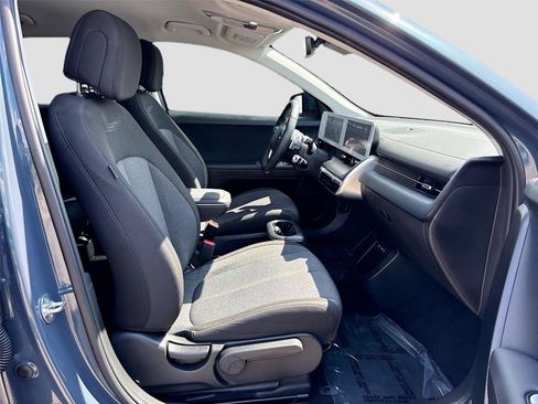 Used 2024 Hyundai Ioniq 5 SEL RWD image 27