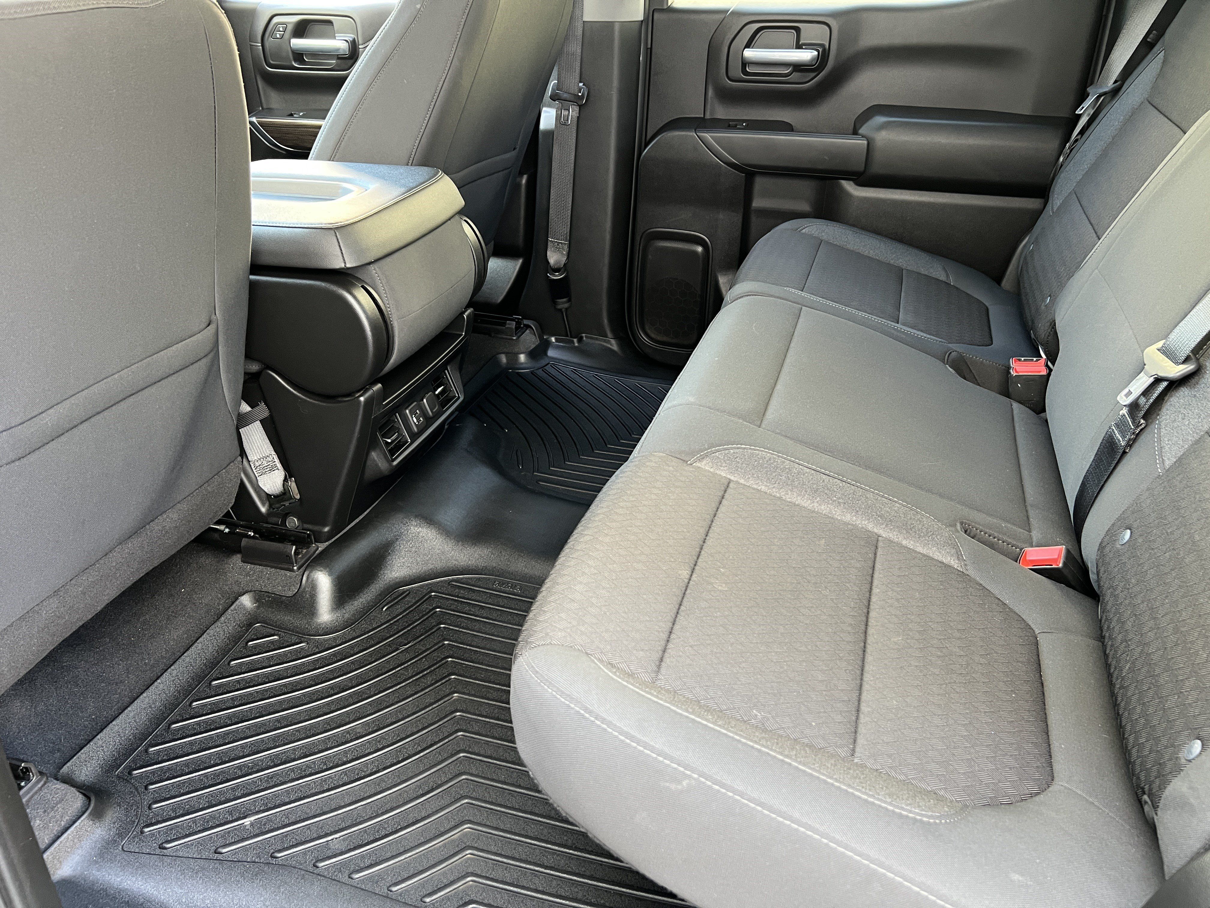 Used 2020 Chevrolet Silverado 1500 LT w/ All-Star Edition AWD/4WD image 15