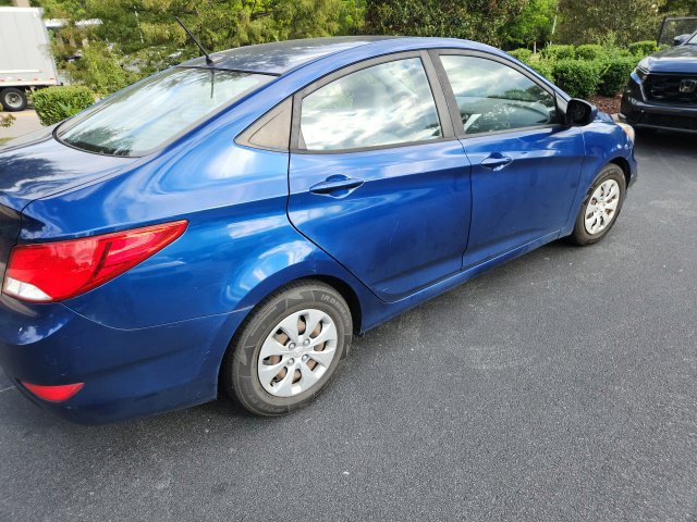 Used 2016 Hyundai Accent SE w/ Option Group 02 FWD image 8