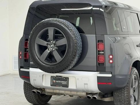 Used 2024 Land Rover Defender 110 SE AWD/4WD image 39